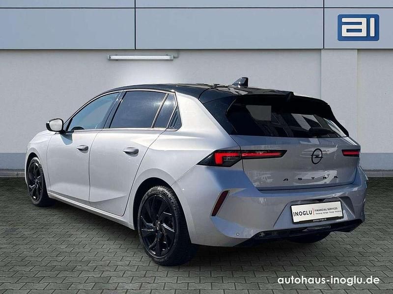 Gebraucht Opel Astra Sport 131 PS (96 kW) 2024 Grau Limousine