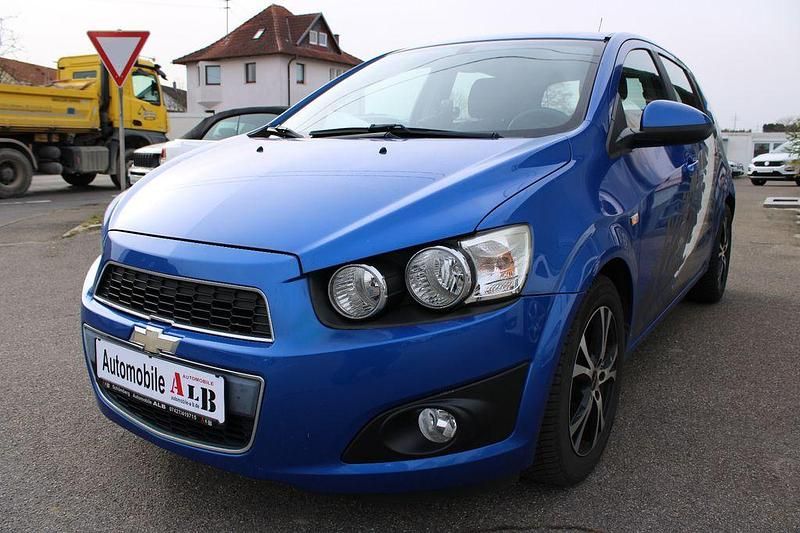 Blau Gebraucht 2011 Chevrolet Aveo Limousine | 2.890 € (Guter Preis) - Bild 1/4
