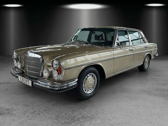 Gebraucht Mercedes W109 250 PS (183 kW) 1972 Andere farbe Limousine