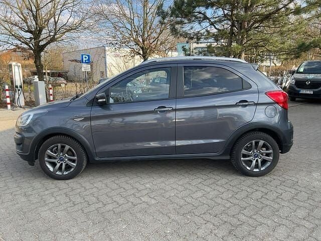 Second-hand Ford Ka Active 86 CP (63 kW) 2018 Gri Hatchback