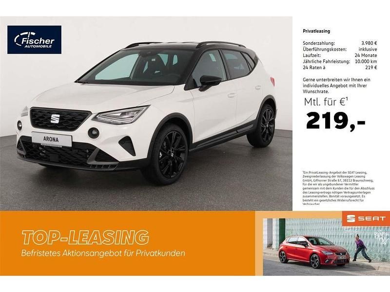Weiss Neu 2025 Seat Arona Black Edition SUV | 31.480 € (Etwas zu teuer) - Bild 1/4
