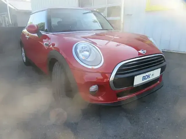 Occasion Mini ONE 102 PK (75 kW) 2016 Rood Hatchback