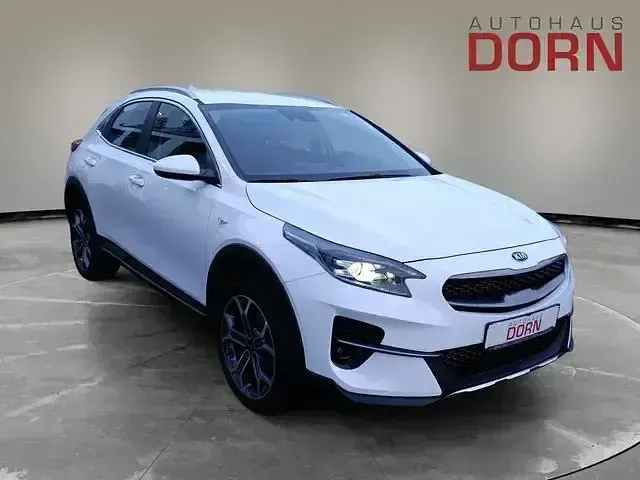 Gebraucht Kia XCeed Comfort 160 PS (117 kW) 2021 Weiß SUV