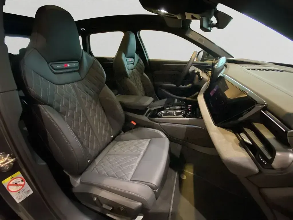 Gebraucht Audi A6 Ambiente 204 PS (150 kW) 2026 Daytonagrau perleffekt (metallic) Kombi