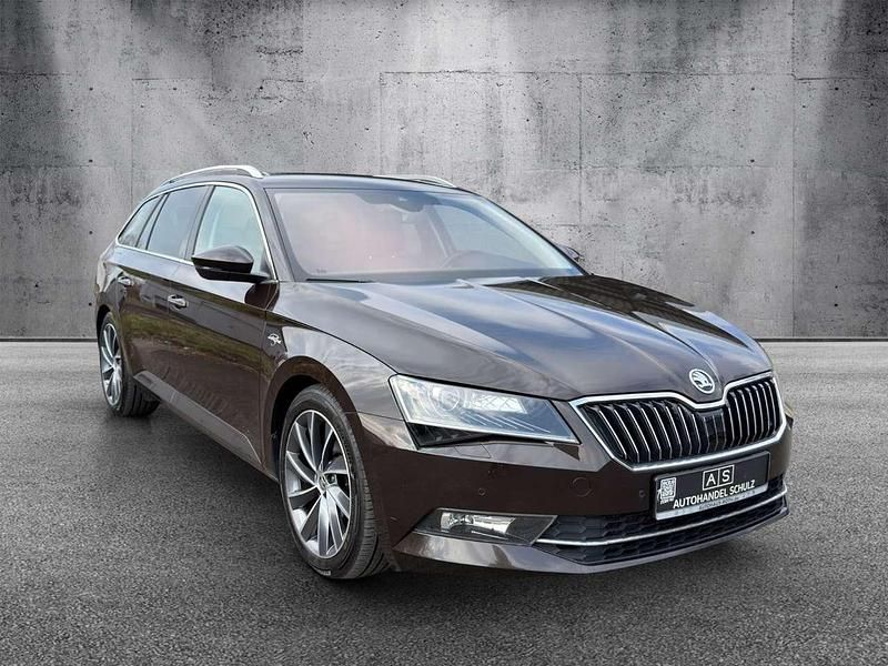 Gebraucht Skoda Superb LAURIN & KLEMENT 190 PS (139 kW) 2016 Schwarz Kombi