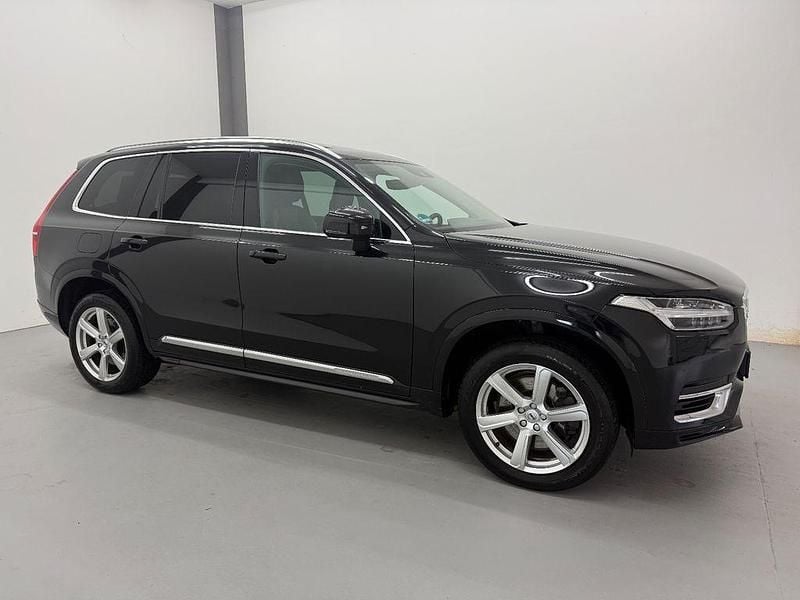 Schwarz Gebraucht 2021 Volvo XC90 Inscription SUV | 35.950 € (Superpreis) - Bild 1/4