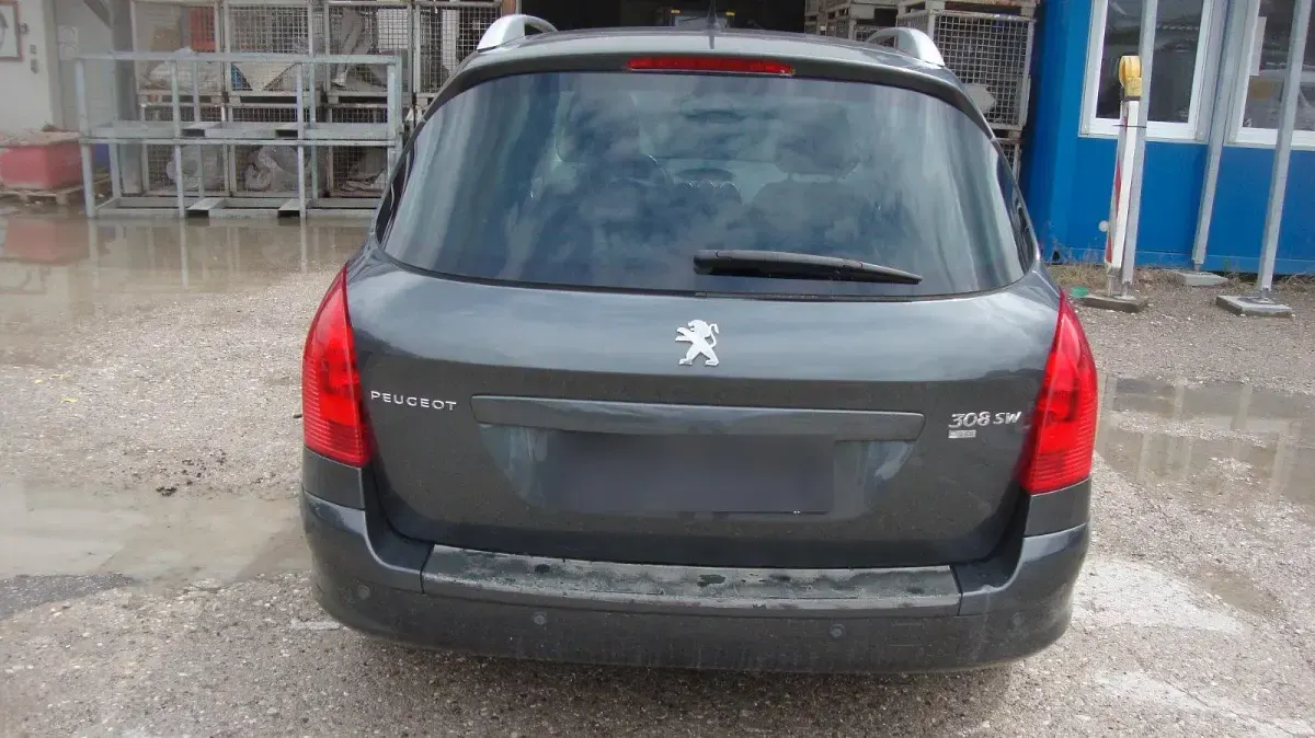 Gebraucht Peugeot 308 112 PS (82 kW) 2011 Grau Kombi