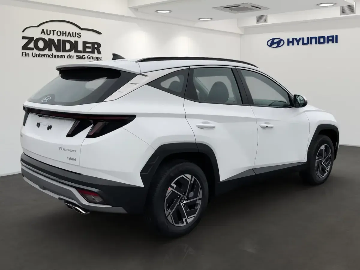 Neu Hyundai Tucson Select 215 PS (158 kW) 2025 Sol (weiss SUV