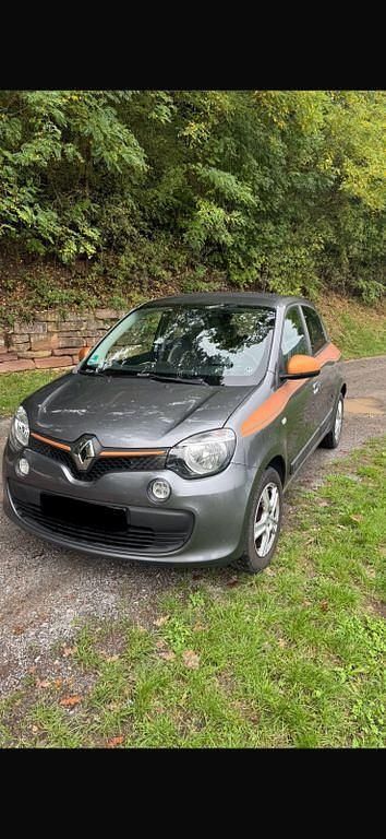 Grau Gebraucht 2016 Renault Twingo Liberty Kleinwagen | 6.000 € (Guter Preis) - Bild 1/4