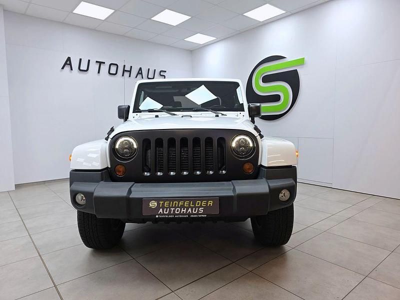 Occasion Jeep Wrangler Sahara 177 ch (130 kW) 2011 Blanc SUV