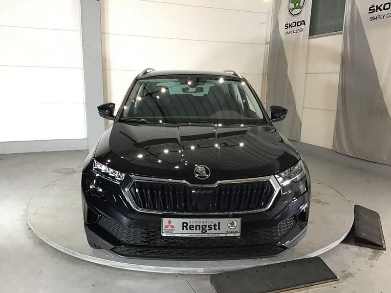 Gebraucht Skoda Karoq Selection 150 PS (110 kW) 2024 Schwarz SUV
