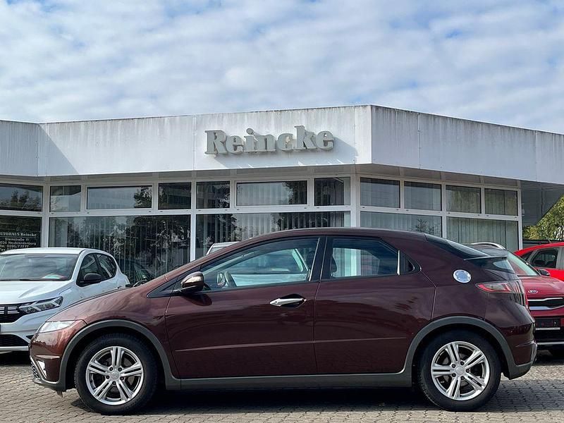 Gebraucht Honda Civic 99 PS (72 kW) 2011 Braun Limousine