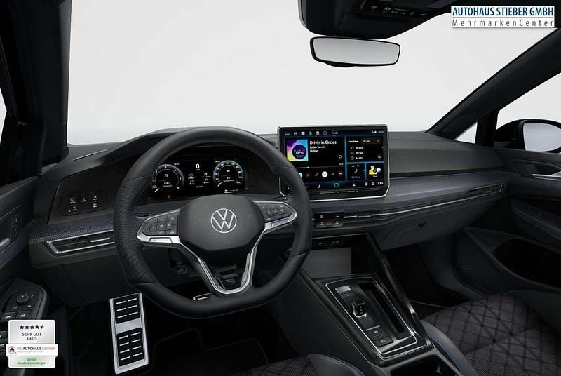 Neu VW Golf VIII R-line 150 PS (110 kW) 2025 Grenadillschwarz meta... Kombi