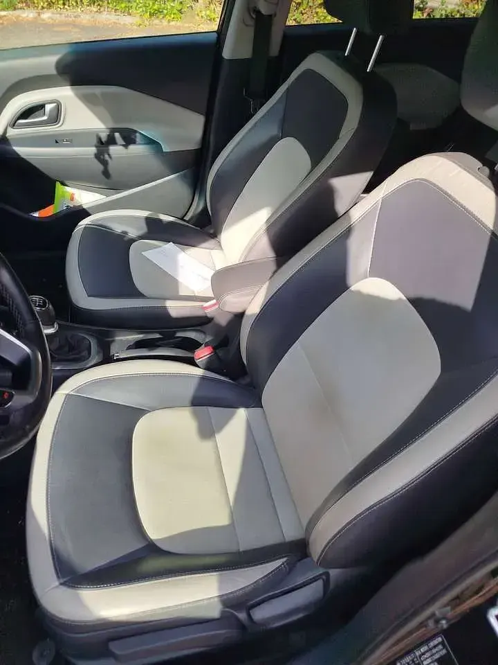 Gebraucht Kia Rio Spirit 109 PS (80 kW) 2019 Schwarz Kleinwagen