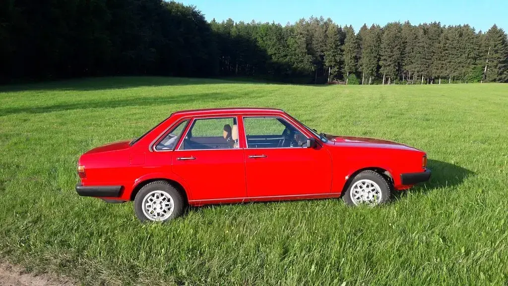 Gebraucht Audi 80 90 PS (66 kW) 1983 Rot Limousine