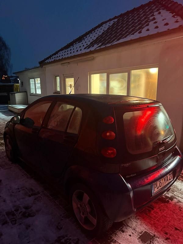 Second-hand Smart ForFour 70 CP (51 kW) 2004 Albastru Hatchback