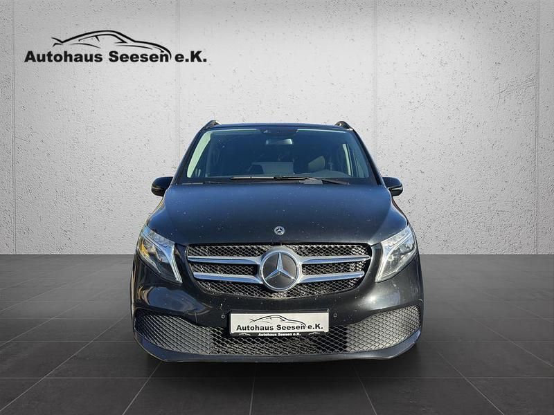 Gebraucht Mercedes V250 Edition 190 PS (139 kW) 2022 Obsidianschwarz Van / Kleinbus