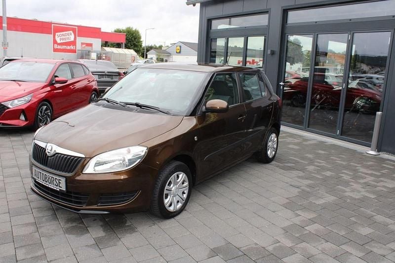 Gebraucht Skoda Fabia Cool Edition 60 PS (44 kW) 2014 Braun Kleinwagen