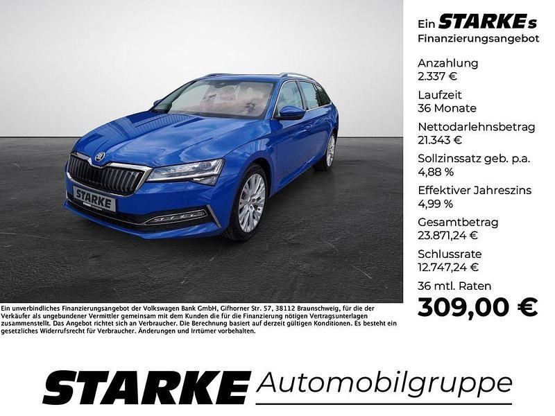 Blau Gebraucht 2022 Skoda Superb Style Kombi | 23.680 € (Superpreis) - Bild 1/4