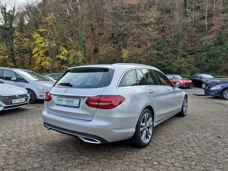 Gebraucht Mercedes C300 245 PS (180 kW) 2019 Andere Limousine