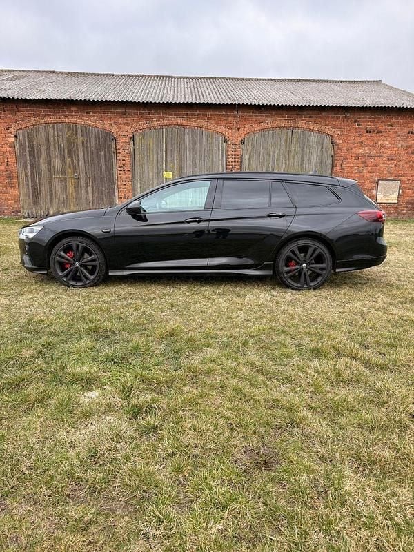 Gebraucht Opel Insignia Ultimate 174 PS (127 kW) 2022 Schwarz Kombi