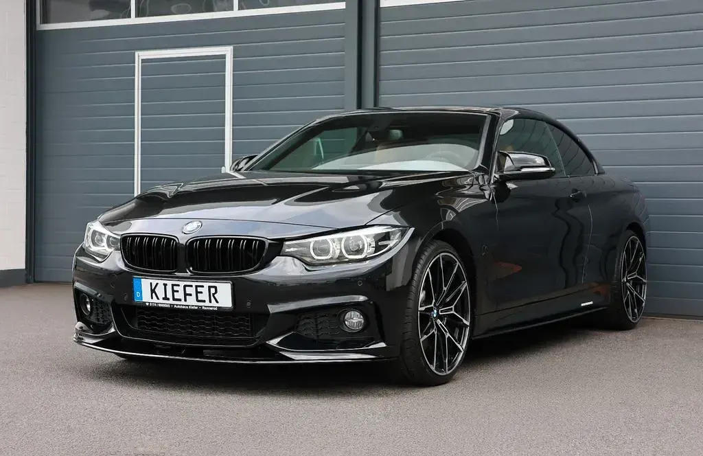 Käytetty BMW 440 Performance 326 HP (239 kW) 2018 Musta Avoauto