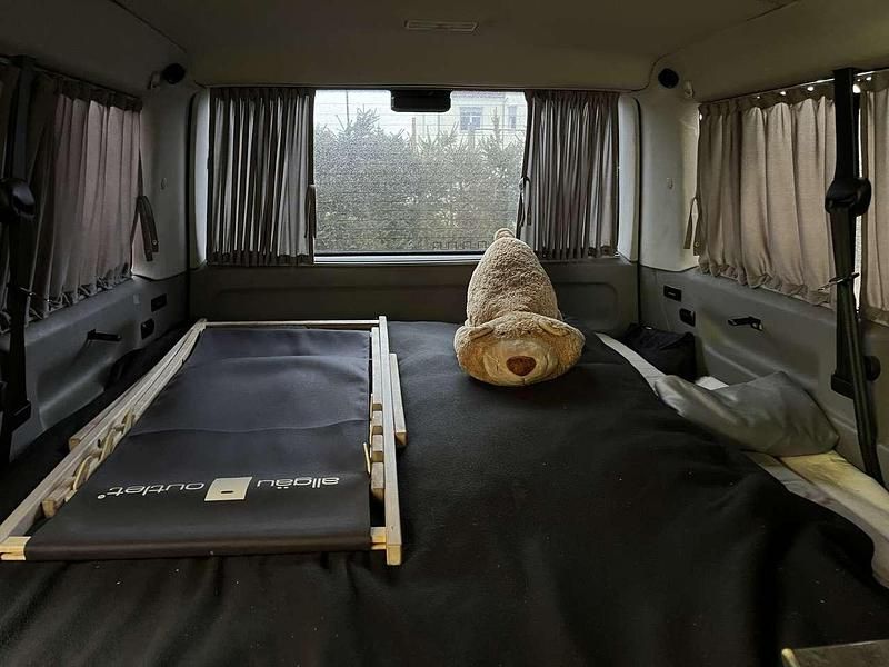 Używany VW Transporter 88 KM (64 kW) 1999 Żółty Van