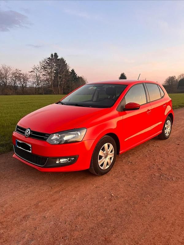 Gebraucht VW Polo Style 86 PS (63 kW) 2011 Rot Kleinwagen