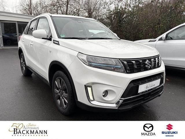 Weiß Gebraucht 2023 Suzuki Vitara SUV | 18.450 € (Guter Preis) - Bild 1/3