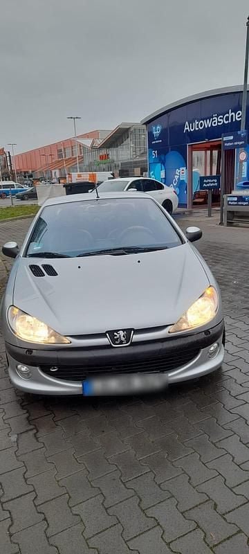 Silber Gebraucht 2001 Peugeot 206 CC Cabrio | 700 € (Guter Preis) - Bild 1/4