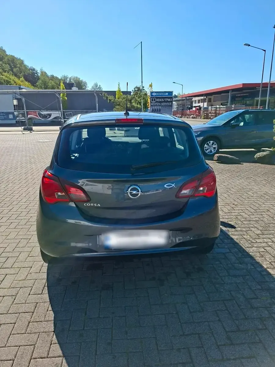 Gebraucht Opel Corsa 90 PS (66 kW) 2017 Grau Kleinwagen