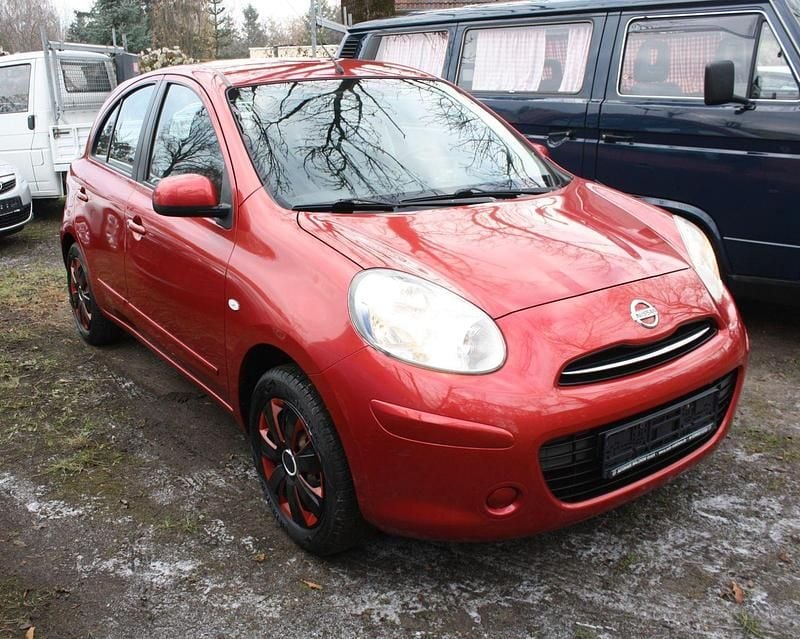 Rot Gebraucht 2011 Nissan Micra Acenta Kleinwagen | 3.499 € (Fairer Preis) - Bild 1/4