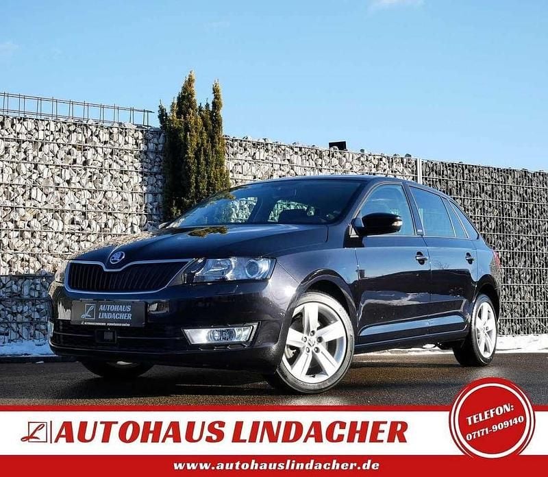 Cerna magic/black magic (metallic) Gebraucht 2016 Skoda Rapid Joy Kombi | 12.570 € (Fairer Preis) - Bild 1/4