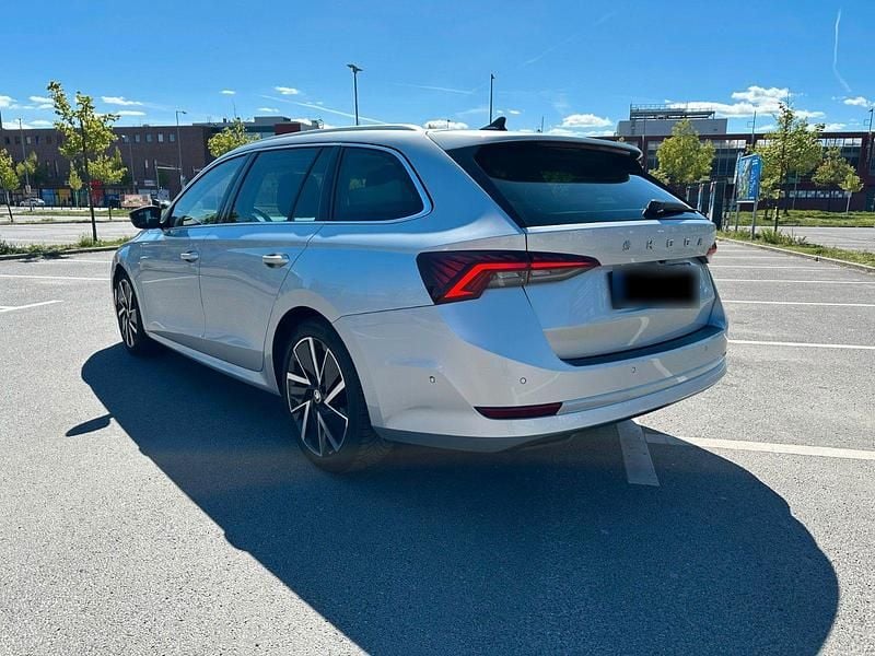 Gebraucht Skoda Octavia 150 PS (110 kW) 2020 Silber Kombi