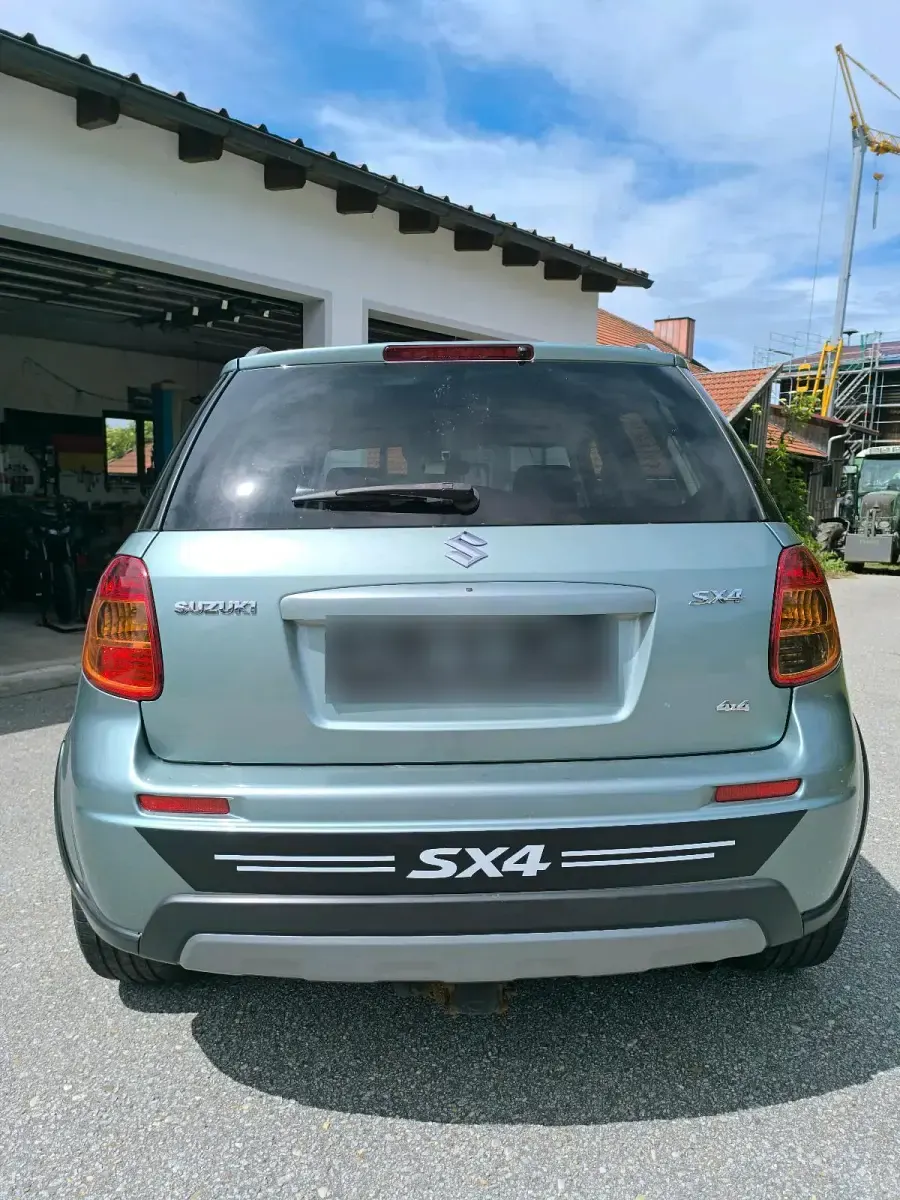 Gebraucht Suzuki SX4 Limited 135 PS (99 kW) 2010 Grün SUV