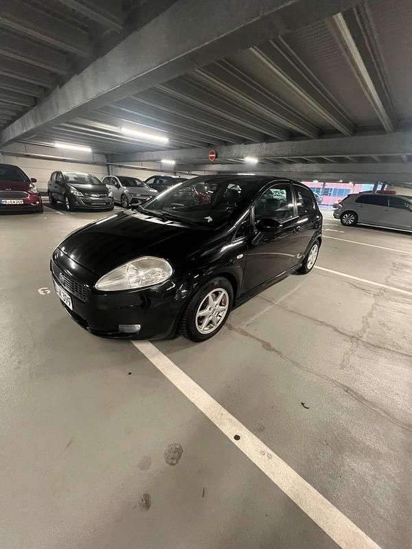 Gebraucht Fiat Grande Punto 131 PS (96 kW) 2006 Schwarz Kleinwagen