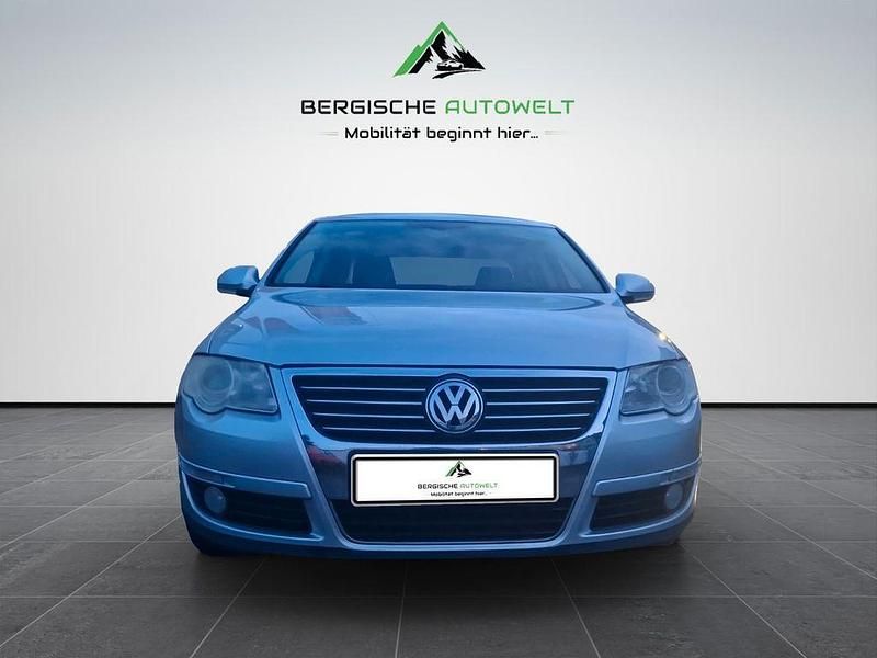 Gebraucht VW Passat Highline 140 PS (102 kW) 2008 Reflexsilber Limousine