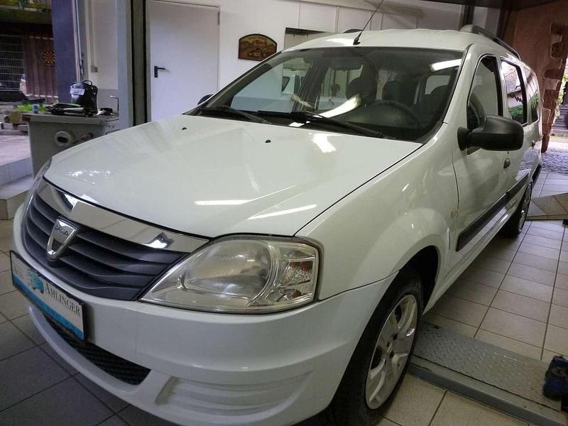 Gebraucht Dacia Logan Ambiance 87 PS (63 kW) 2010 Weiß Kombi