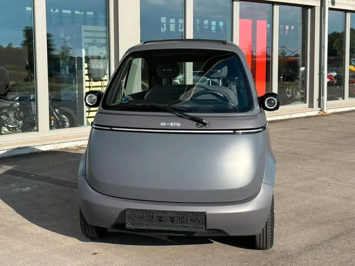 Gebraucht Micro Microlino 13 kW (18 PS) 2024 Schwarz Kleinwagen