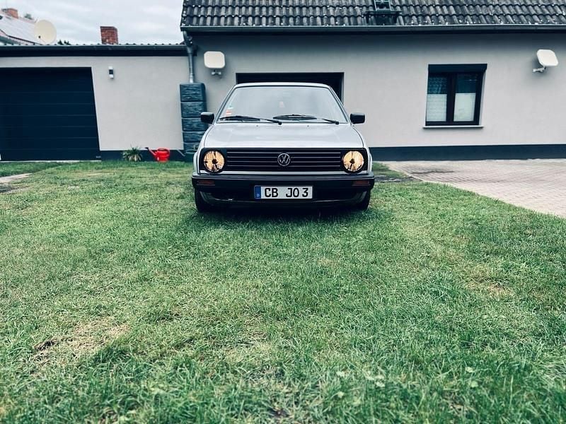 Gebraucht VW Golf II 70 PS (51 kW) 1991 Silber Kleinwagen