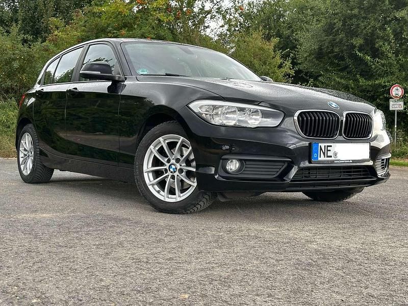 Schwarz Gebraucht 2017 BMW 116 Advantage Kleinwagen | 13.590 € (Etwas zu teuer) - Bild 1/4