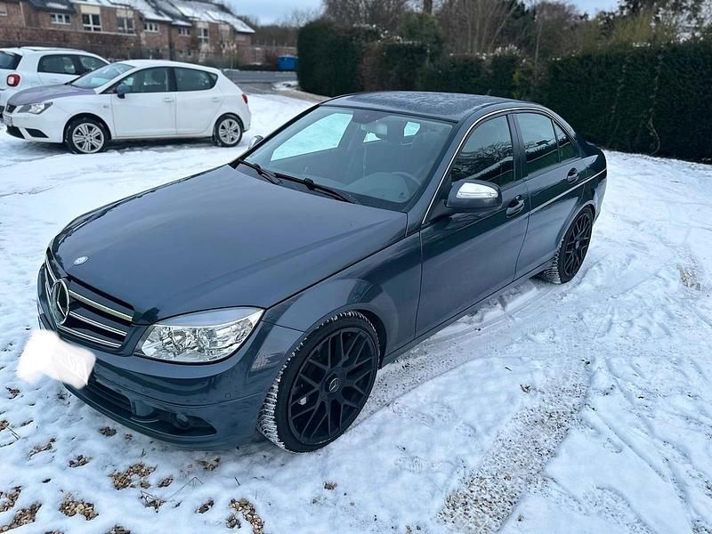 Gebraucht Mercedes C180 155 PS (114 kW) 2007 Grau Limousine
