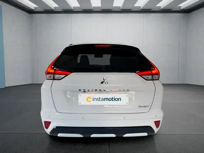 Gebraucht Mitsubishi Eclipse Cross 188 PS (138 kW) 2022 Weiß SUV