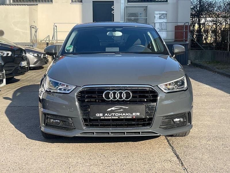 Gebraucht Audi A1 Sportback S-Line 95 PS (69 kW) 2017 Grau Kleinwagen
