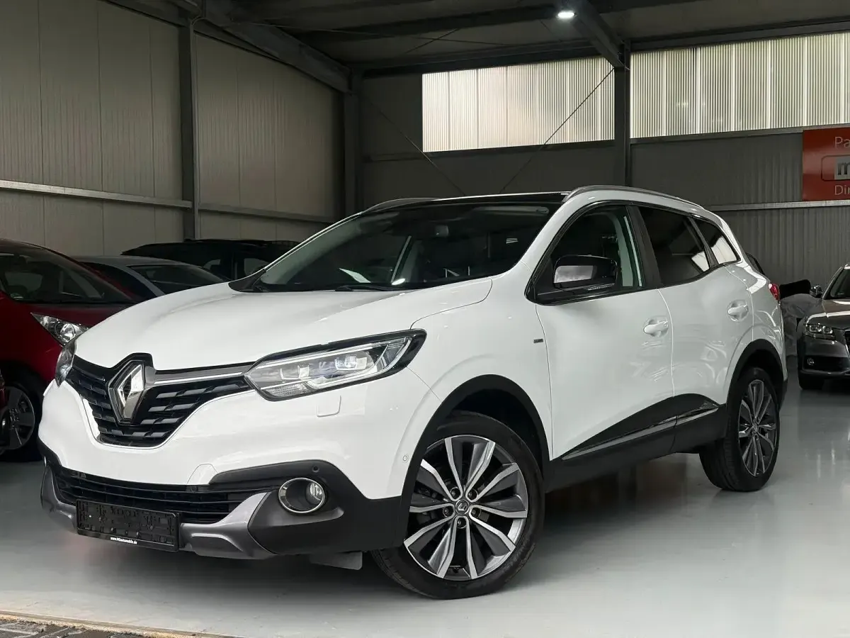 Gebraucht Renault Kadjar Bose Edition 131 PS (96 kW) 2015 Weiß SUV