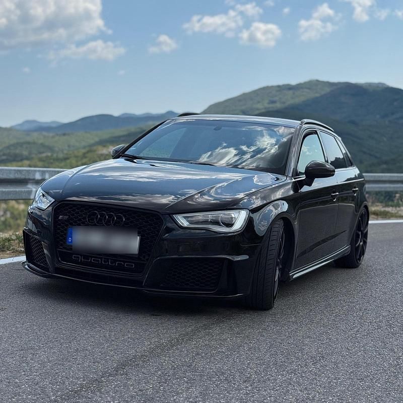 Schwarz Gebraucht 2014 Audi S3 Black Edition Kleinwagen | 21.000 € (Fairer Preis) - Bild 1/4