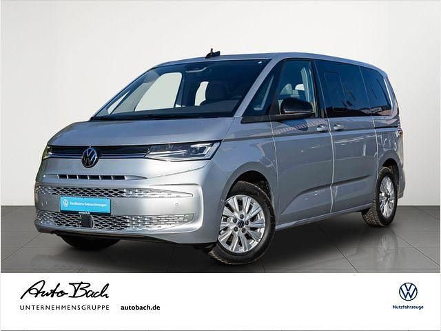 Silber (reflexsilber metallic) Gebraucht 2023 VW Multivan Life Van | 46.980 € (Guter Preis) - Bild 1/4