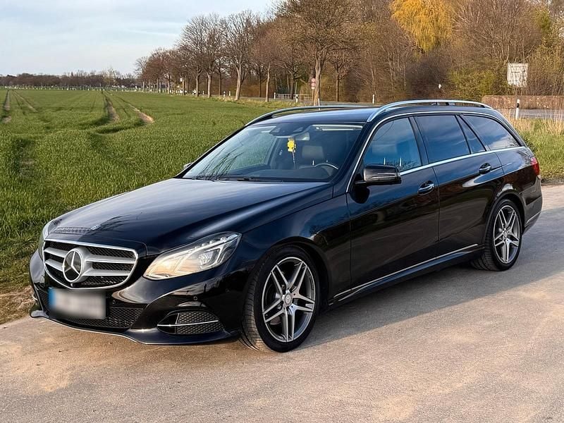 Gebraucht Mercedes E350 252 PS (185 kW) 2015 Schwarz Kombi
