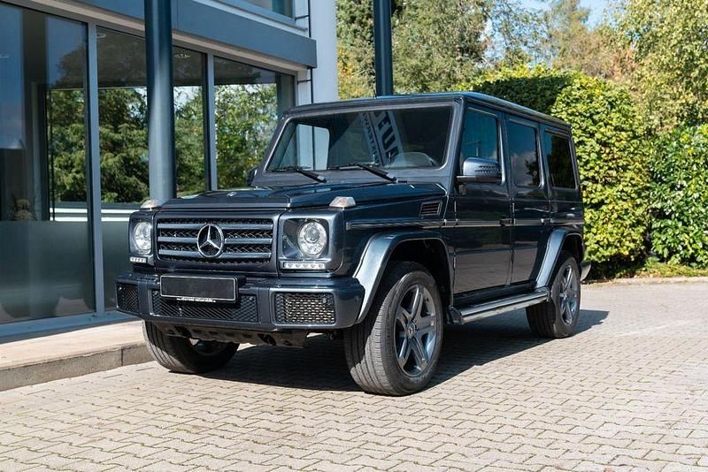 Grau Gebraucht 2016 Mercedes G350 SUV | 61.900 € (Guter Preis) - Bild 1/4