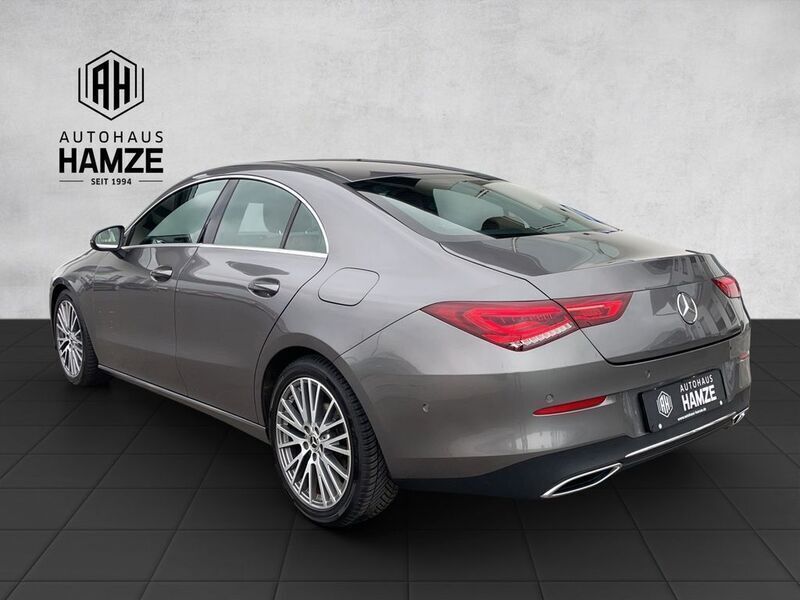 Gebraucht Mercedes CLA180 116 PS (85 kW) 2019 Grau Limousine